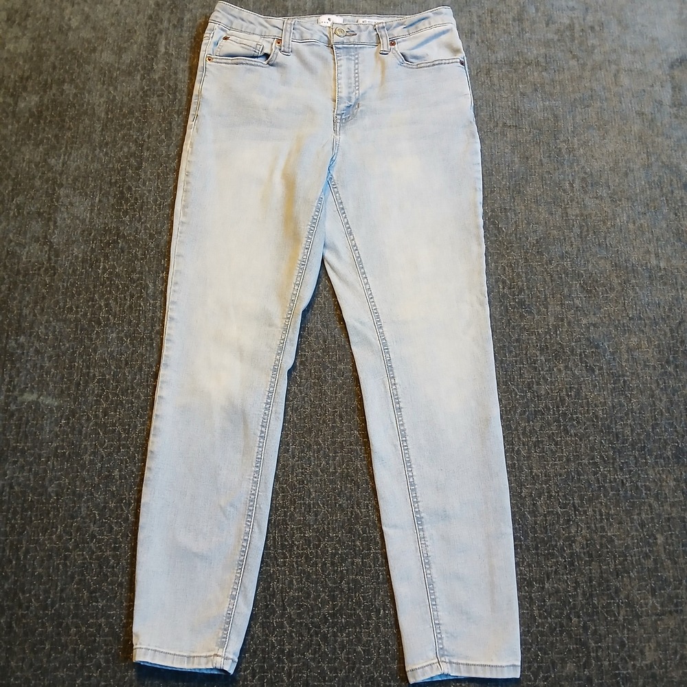 True Craft Womens Mid-Rise Skinny Jeans Light Wash Blue Size 8 Stretch Denim